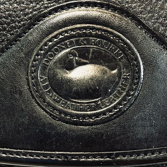 Vintage Dooney & Bourke Black Leather Crossbody Bag with Brass Gold Toned-Detail - Picture 3 of 16